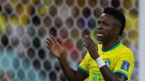 Foto: (Pedro Martins/AGIF) - Vini Jr não está entre os dois melhores jogadores da Seleção Brasileira na Copa do Mundo para Milton Neves