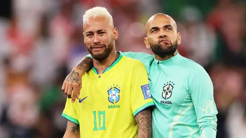 Foto: (Michael Steele/Getty Images) - Daniel Alves deu sua opinião sobre o futuro de Neymar na Seleção Brasileira
