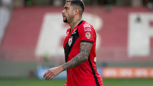 Foto: (Alessandra Torres/AGIF) - Wellington Rato não será jogador do Fortaleza em 2023