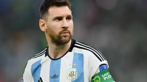 (Photo by Dan Mullan/Getty Images)- Messi