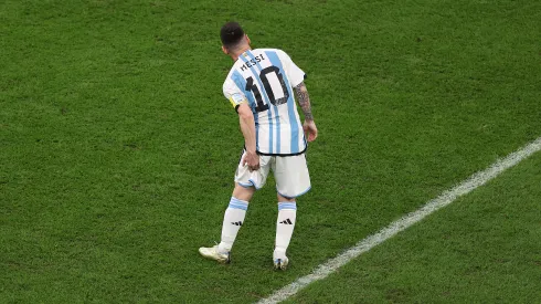 Photo by Julian Finney/Getty Images – Messi sentiu dores na posterior da coxa durante a vitória sobre a Croácia
