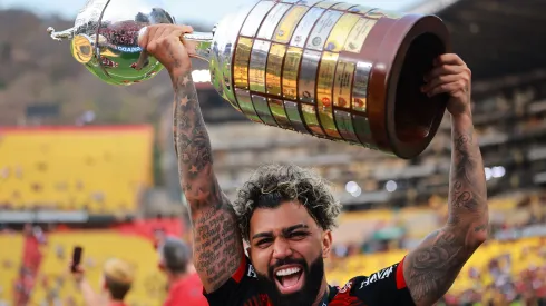 Foto: (Hector Vivas/Getty Images) - Ídolo do Flamengo, Gabigol não agrada a todos