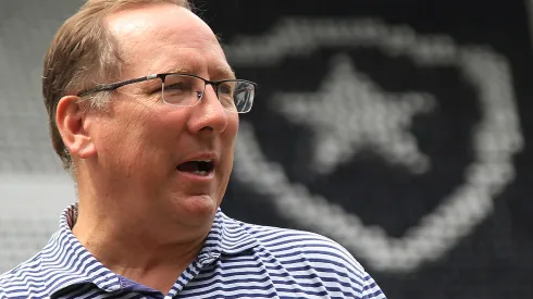 Foto: Vitor Silva/Botafogo - Textor toma decisão e irrita torcida do Botafogo