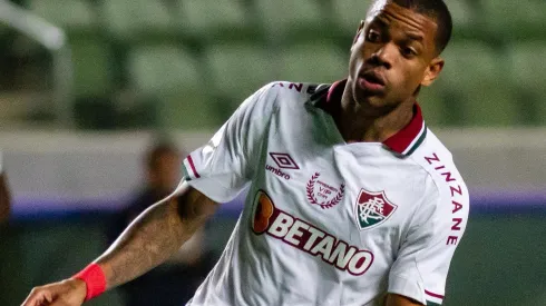 Foto: (Fernando Moreno/AGIF) - Caio Paulista não deve ser o único a deixar o Fluminense