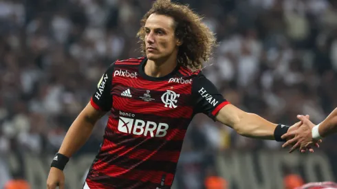 Foto: (Marcello Zambrana/AGIF) – David Luiz renovou seu contrato com o Flamengo até o fim de 2023
