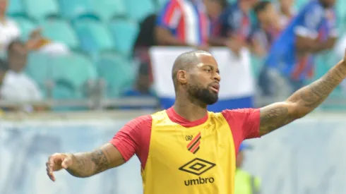 Foto: (Jhony Pinho/AGIF) - Dedé pensa em pendurar as chuteiras