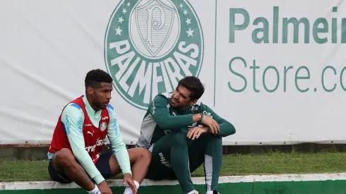 Foto: (Cesar Greco/Flickr Oficial Palmeiras) – Wesley comparou o trabalho de Abel Ferreira no Palmeiras com o de Paulo Pezzolano no Cruzeiro
