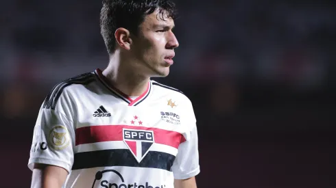 Foto: (Ettore Chiereguini/AGIF) – Nahuel Ferraresi tem contrato com o São Paulo até junho de 2023
