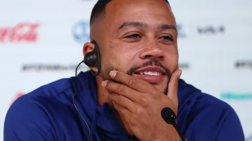 Robert Cianflone/ Getty Images- Menphis Depay, atacante do Barcelona