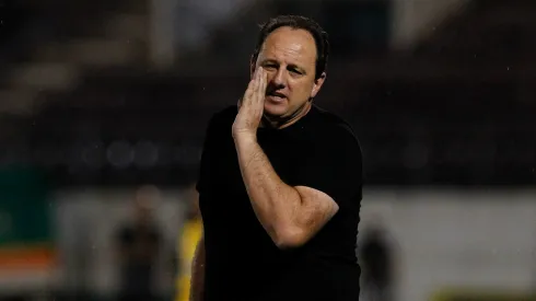 Foto: Rubens Chiri/Flickr/ saopaulofc.net – Rogerio Ceni comenta negociação de Galoppo