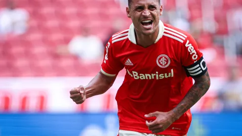 Foto: (Maxi Franzoi/AGIF) - Alan Patrick marcou um dos gols da vitória do Internacional nesta quinta (2)