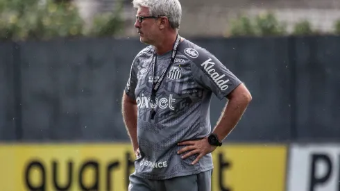Foto: Bruno Santoni / Santos FC - Treinador do Santos pode ganhar mais problemas para a sequência do Paulistão