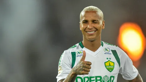 Foto: Thiago Ribeiro/AGIF - Deyverson está de saída do Cuiabá