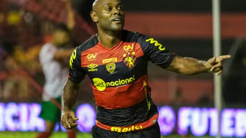 Rafael Vieira/AGIF- Vagner Love, atacante do Sport
