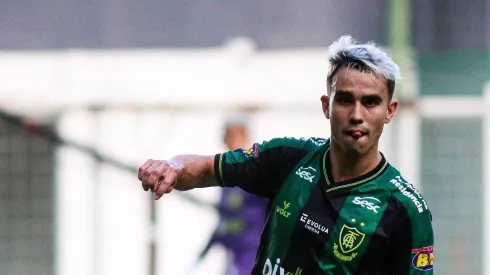 Foto: Fernando Moreno/AGIF - Zé Ricardo foi especulado no Palmeiras