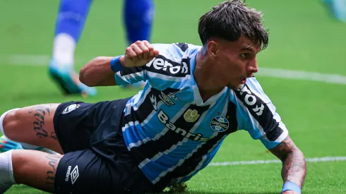 Foto: Maxi Franzoi/AGIF – Ferreira pode voltar a titularidade no Grêmio
