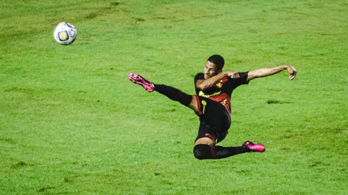 Paulo Paiva/AGIF - Luciano Juba, atacante do Sport