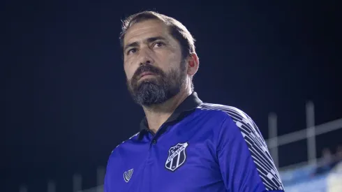 Foto: Lucas Emanuel/AGIF - Gustavo Morínigo, técnico do Ceará