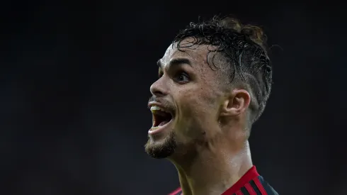 Foto: Thiago Ribeiro/AGIF - Grêmio tem interesse em Michael