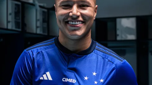 Foto: Gustavo Aleixo/ Cruzeiro – Ramon é oficializado no Cruzeiro.
