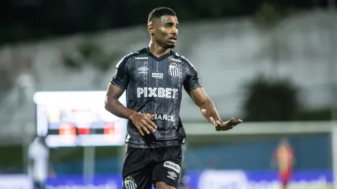 Foto: Abner Dourado/AGIF - Joaquim está lesionado no Santos