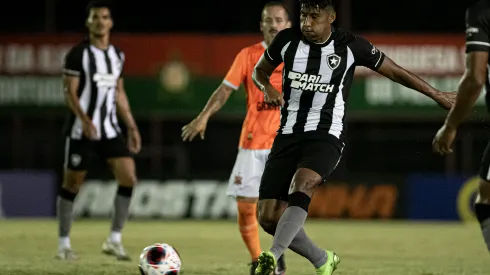 Foto: Jorge Rodrigues/AGIF - Luis Segovia, do Botafogo