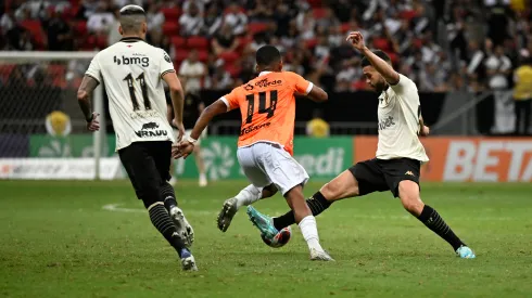 Foto: Mateus Bonomi/AGIF - Patrick de Lucca em ação pelo Vasco