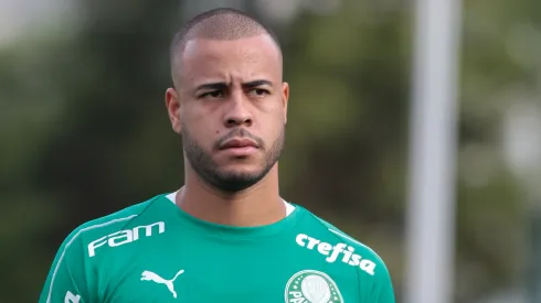 Foto: Marcello Zambrana/AGIF – Situação de Mayke é divulgada no Palmeiras 
