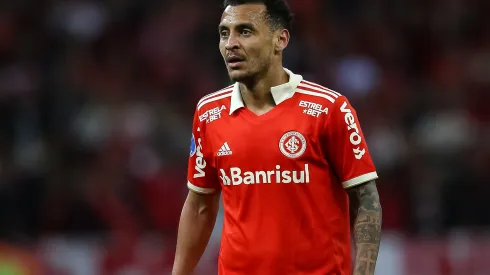 RS – Porto Alegre – 11/08/2022 – COPA SUL-AMERICANA 2022 – INTERNACIONAL X MELGAR – Alan Patrick jogador do Internacional durante partida contra o Melgar no estadio Beira-Rio pelo campeonato Copa Sul-Americana 2022. Foto: Pedro H. Tesch/AGIF
