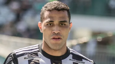 Jorge Nicola 'expõe' futuro e Alan Kardec no Atlético-MG