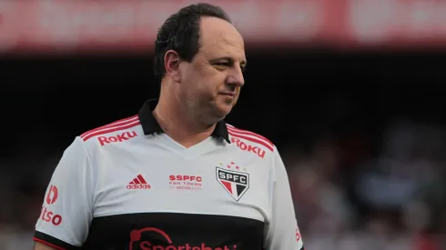 Foto: Rubens Chiri/Flickr/Saopaulofc.net – Jogador avalia trabalho de Rogério Ceni.
