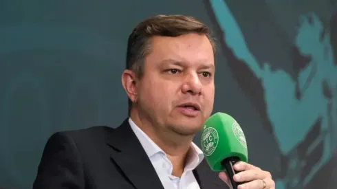 Foto: Divulgação/TV Coxa - Presidente do Coritiba toma atitude após eliminação na Copa do Brasil.