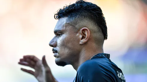 Foto: Thiago Ribeiro/AGIF - Além de Tiquinho, torcida exalta outro titular do Botafogo