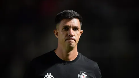 Foto: Thiago Ribeiro/AGIF – Barbieri pode perder uma peça importante do Vasco antes mesmo do que era esperado.
