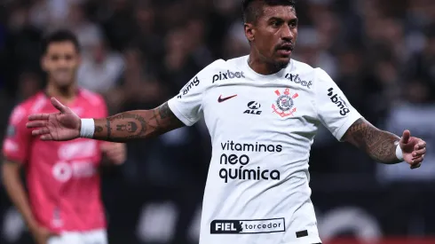 Foto: Ettore Chiereguini/AGIF – Paulinho vem atuando mais à frente nesta temporada.
