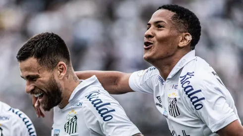 Foto: Abner Dourado/AGIF - Lucas Lima e Ângelo