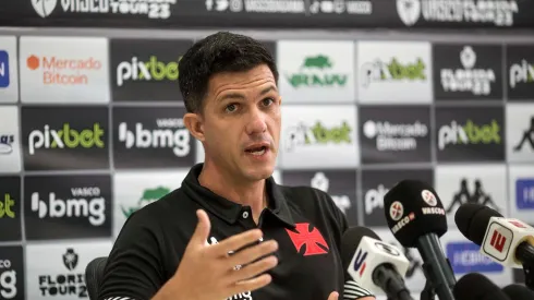 Foto: Daniel RAMALHO/VASCO – Barbieri fala sobre nova derrota do Vasco no Brasileiro.
