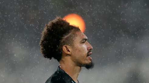 Foto: Vitor Silva/Botafogo - Adryelson tem atraído interesse por boa fase no Botafogo.