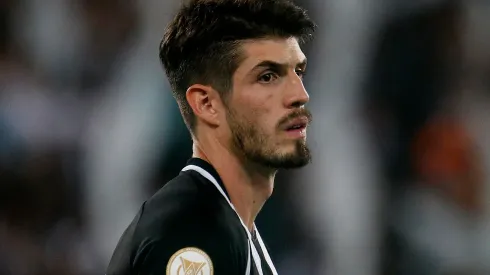 Foto: Vitor Silva/Botafogo - Piazon completa dois meses sem atuar pelo Botafogo.