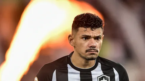 Foto: Thiago Ribeiro/AGIF – Tiquinho sofreu com o nome pedido no Vasco.
