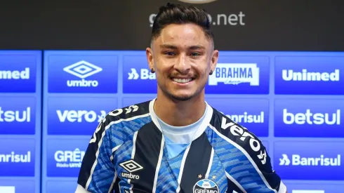 Foto: Lucas Uebel/GREMIO FBPA – Diogo Barbosa pode deixar o Grêmio
