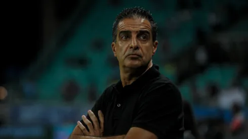 Foto: Jhony Pinho/AGIF - Renato Paiva tem duas novidades para enfrentar o Cruzeiro.