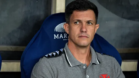 RJ - RIO DE JANEIRO - 06/05/2023 - BRASILEIRO A 2023, FLUMINENSE X VASCO - Mauricio Barbieri tecnico do Vasco durante partida contra o Fluminense no estadio Maracana pelo campeonato BRASILEIRO A 2023. Foto: Thiago Ribeiro/AGIF