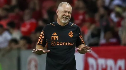 Foto: Pedro H. Tesch/AGIF - Mano Menezes tem novidade importante em treinamento.