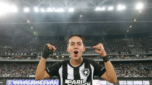 Foto: Vitor Silva/Botafogo - Segovia se machucou em treino do Botafogo