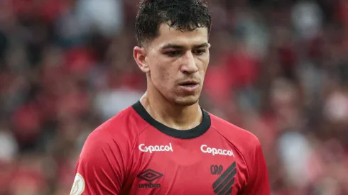 Foto: Robson Mafra/AGIF - Vitor Bueno comenta sobre passagem no São Paulo