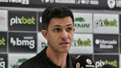 Foto: Thiago Ribeiro/AGIF - Barbieri se pronuncia sobre demissão no Vasco