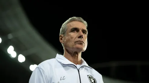 Jorge Rodrigues/AGIF- Luís Castro, técnico do Botafogo