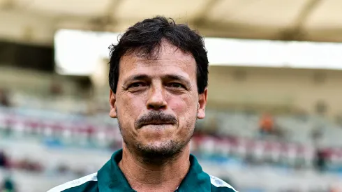RJ - Rio de Janeiro - 25/02/2023 - CARIOCA 2023, FLUMINENSE X PORTUGUESA - Fernando Diniz tecnico do Fluminense durante partida contra o Portuguesa no estadio Maracana pelo campeonato Carioca 2023. Foto: Thiago Ribeiro/AGIF