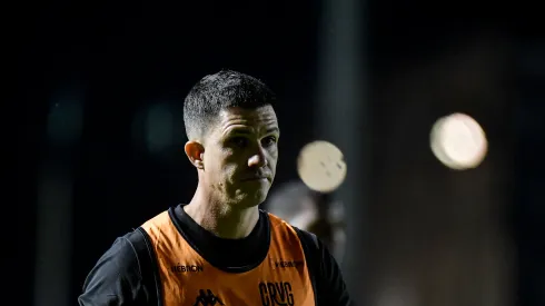 Foto: Thiago Ribeiro/AGIF - Barbieri foi demitido e o substituto está sendo definido pelo Vasco.